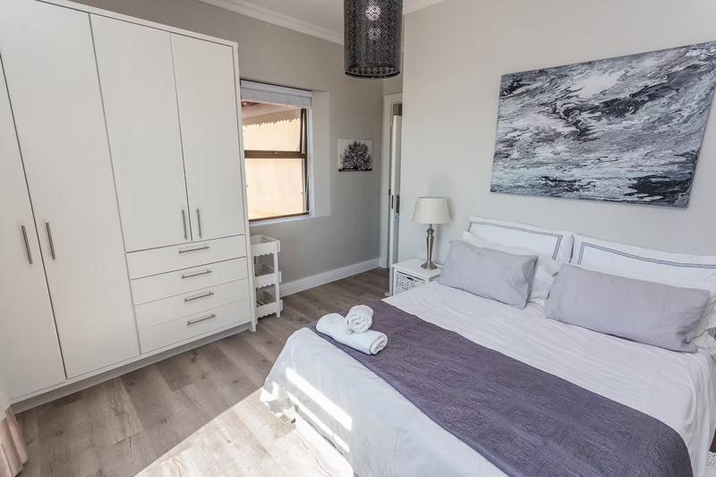 To Let 4 Bedroom Property for Rent in Crofters Valley Western Cape